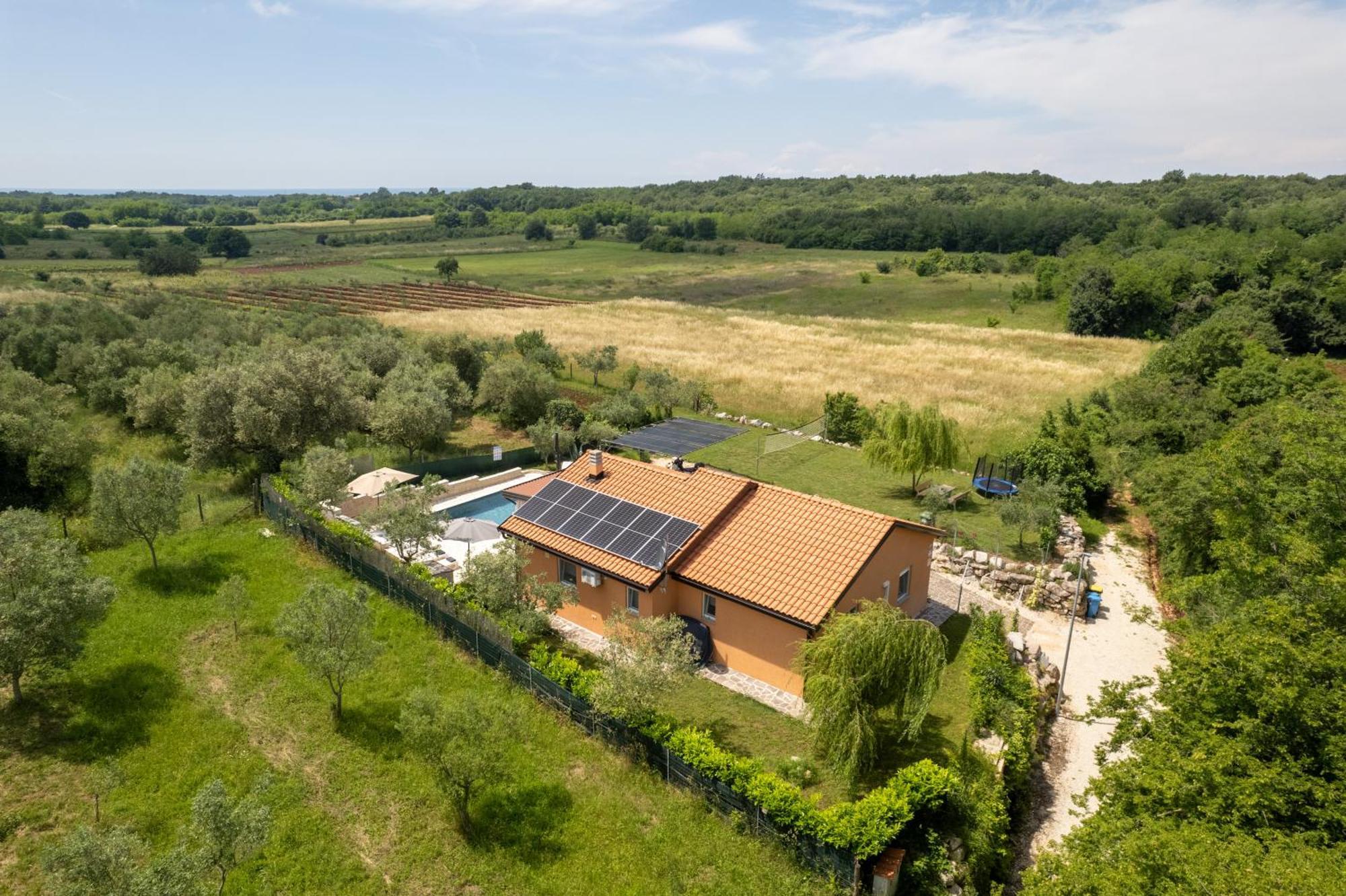 Villa Pendolina With Private Pool 布耶 外观 照片